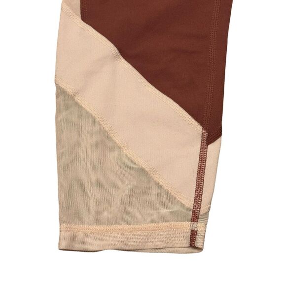 Athleta Exhale Capri Sz S Crushed Berry Cropped Legging Mid Rise Povervita Mesh - Picture 2 of 6